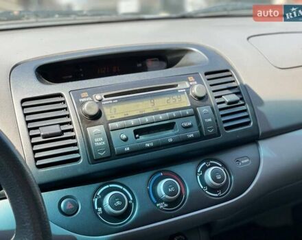 Сірий Тойота Камрі, об'ємом двигуна 3 л та пробігом 250 тис. км за 5500 $, фото 17 на Automoto.ua