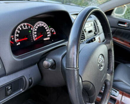 Серый Тойота Камри, объемом двигателя 2.4 л и пробегом 42 тыс. км за 10900 $, фото 80 на Automoto.ua