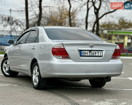 Серый Тойота Камри, объемом двигателя 2.36 л и пробегом 220 тыс. км за 6200 $, фото 3 на Automoto.ua