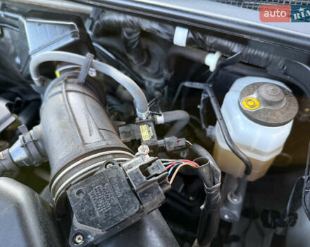 Серый Тойота Камри, объемом двигателя 2.4 л и пробегом 42 тыс. км за 10900 $, фото 57 на Automoto.ua