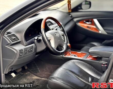 Серый Тойота Камри, объемом двигателя 1.6 л и пробегом 212 тыс. км за 9300 $, фото 8 на Automoto.ua