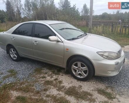 Серый Тойота Камри, объемом двигателя 2.36 л и пробегом 260 тыс. км за 6700 $, фото 6 на Automoto.ua