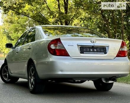 Серый Тойота Камри, объемом двигателя 2.36 л и пробегом 213 тыс. км за 6300 $, фото 24 на Automoto.ua