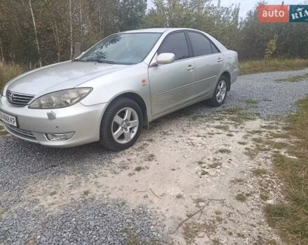 Серый Тойота Камри, объемом двигателя 2.36 л и пробегом 260 тыс. км за 6700 $, фото 9 на Automoto.ua