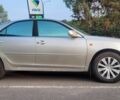 Сірий Тойота Камрі, об'ємом двигуна 3 л та пробігом 350 тис. км за 5900 $, фото 1 на Automoto.ua