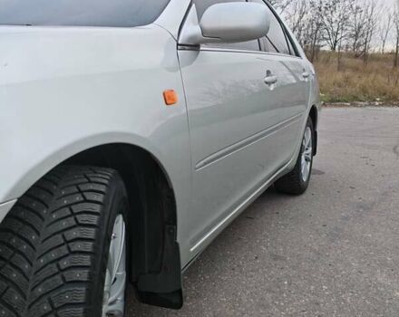 Сірий Тойота Камрі, об'ємом двигуна 3 л та пробігом 317 тис. км за 7700 $, фото 21 на Automoto.ua