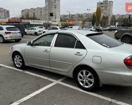 Сірий Тойота Камрі, об'ємом двигуна 3 л та пробігом 346 тис. км за 6270 $, фото 2 на Automoto.ua