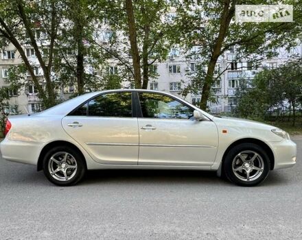 Серый Тойота Камри, объемом двигателя 2.36 л и пробегом 213 тыс. км за 6300 $, фото 14 на Automoto.ua