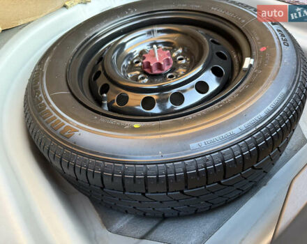 Серый Тойота Камри, объемом двигателя 2.4 л и пробегом 42 тыс. км за 10900 $, фото 67 на Automoto.ua