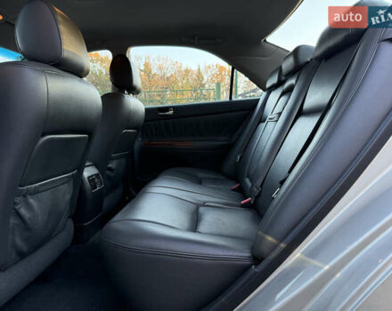 Серый Тойота Камри, объемом двигателя 2.4 л и пробегом 42 тыс. км за 10900 $, фото 97 на Automoto.ua