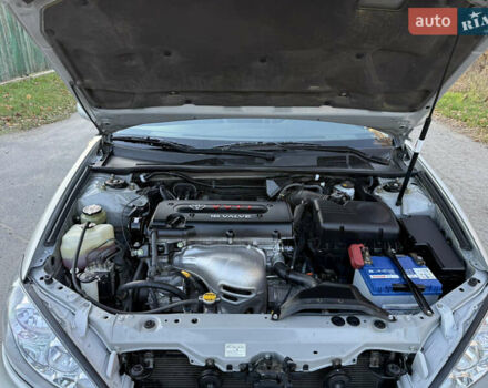 Серый Тойота Камри, объемом двигателя 2.4 л и пробегом 42 тыс. км за 10900 $, фото 50 на Automoto.ua