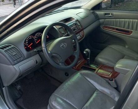 Серый Тойота Камри, объемом двигателя 3 л и пробегом 420 тыс. км за 5800 $, фото 5 на Automoto.ua