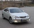 Сірий Тойота Камрі, об'ємом двигуна 3 л та пробігом 317 тис. км за 7700 $, фото 1 на Automoto.ua