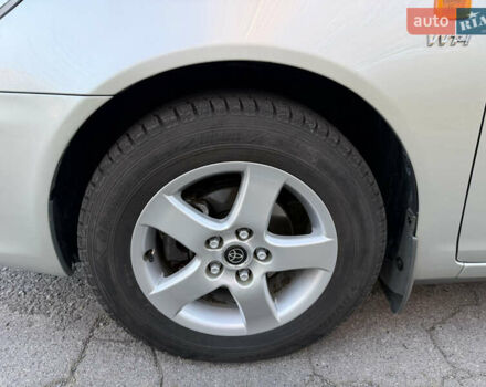 Серый Тойота Камри, объемом двигателя 2.4 л и пробегом 42 тыс. км за 10900 $, фото 45 на Automoto.ua