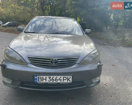 Сірий Тойота Камрі, об'ємом двигуна 2.36 л та пробігом 240 тис. км за 5299 $, фото 9 на Automoto.ua