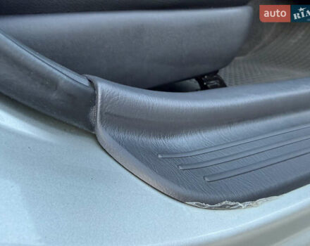 Серый Тойота Камри, объемом двигателя 2.4 л и пробегом 42 тыс. км за 10900 $, фото 115 на Automoto.ua