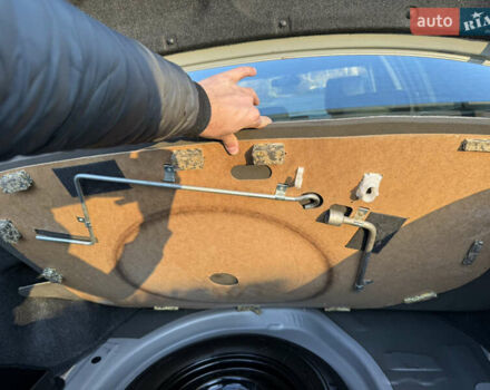 Серый Тойота Камри, объемом двигателя 2.4 л и пробегом 42 тыс. км за 10900 $, фото 66 на Automoto.ua