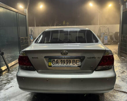 Серый Тойота Камри, объемом двигателя 3 л и пробегом 240 тыс. км за 7200 $, фото 24 на Automoto.ua
