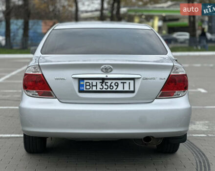 Серый Тойота Камри, объемом двигателя 2.36 л и пробегом 220 тыс. км за 6200 $, фото 10 на Automoto.ua