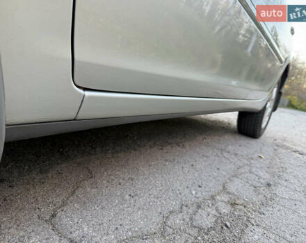 Серый Тойота Камри, объемом двигателя 2.4 л и пробегом 42 тыс. км за 10900 $, фото 44 на Automoto.ua