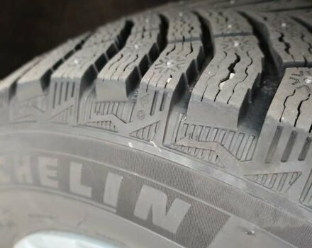 Сірий Тойота Камрі, об'ємом двигуна 3 л та пробігом 317 тис. км за 7700 $, фото 64 на Automoto.ua