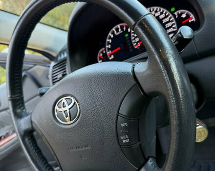 Серый Тойота Камри, объемом двигателя 2.4 л и пробегом 42 тыс. км за 10900 $, фото 85 на Automoto.ua