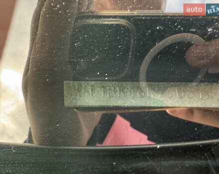 Серый Тойота Камри, объемом двигателя 3.46 л и пробегом 234 тыс. км за 9200 $, фото 18 на Automoto.ua