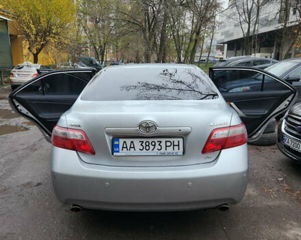 Серый Тойота Камри, объемом двигателя 3.46 л и пробегом 450 тыс. км за 7800 $, фото 7 на Automoto.ua