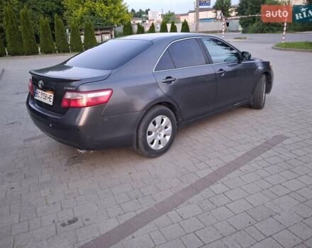 Серый Тойота Камри, объемом двигателя 2.4 л и пробегом 290 тыс. км за 6600 $, фото 5 на Automoto.ua