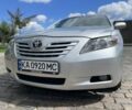 Серый Тойота Камри, объемом двигателя 2.4 л и пробегом 307 тыс. км за 7200 $, фото 2 на Automoto.ua