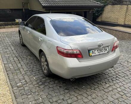 Серый Тойота Камри, объемом двигателя 3.5 л и пробегом 355 тыс. км за 7000 $, фото 4 на Automoto.ua