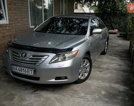 Серый Тойота Камри, объемом двигателя 3.46 л и пробегом 155 тыс. км за 8000 $, фото 24 на Automoto.ua