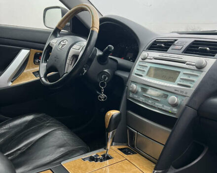 Сірий Тойота Камрі, об'ємом двигуна 3.46 л та пробігом 363 тис. км за 7999 $, фото 32 на Automoto.ua