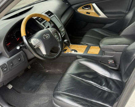 Сірий Тойота Камрі, об'ємом двигуна 3.46 л та пробігом 270 тис. км за 8400 $, фото 5 на Automoto.ua