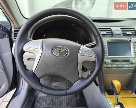 Серый Тойота Камри, объемом двигателя 3.5 л и пробегом 219 тыс. км за 8750 $, фото 10 на Automoto.ua