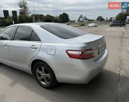 Серый Тойота Камри, объемом двигателя 3.46 л и пробегом 234 тыс. км за 9200 $, фото 8 на Automoto.ua