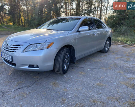 Серый Тойота Камри, объемом двигателя 2.4 л и пробегом 272 тыс. км за 7500 $, фото 9 на Automoto.ua