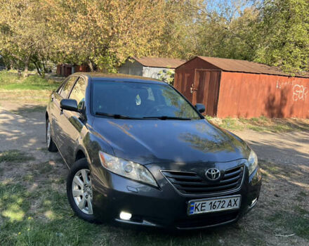 Серый Тойота Камри, объемом двигателя 3.5 л и пробегом 293 тыс. км за 7950 $, фото 12 на Automoto.ua