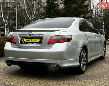 Серый Тойота Камри, объемом двигателя 2.36 л и пробегом 358 тыс. км за 7200 $, фото 6 на Automoto.ua