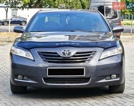 Серый Тойота Камри, объемом двигателя 3.5 л и пробегом 219 тыс. км за 8750 $, фото 5 на Automoto.ua