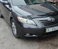 Сірий Тойота Камрі, об'ємом двигуна 2.4 л та пробігом 160 тис. км за 6704 $, фото 1 на Automoto.ua