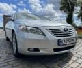 Серый Тойота Камри, объемом двигателя 2.4 л и пробегом 307 тыс. км за 7200 $, фото 4 на Automoto.ua