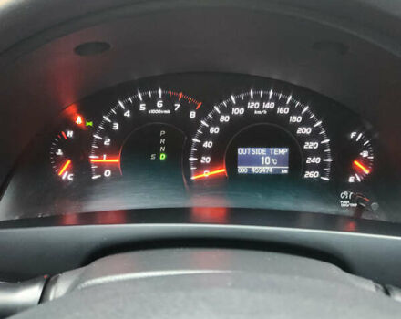 Серый Тойота Камри, объемом двигателя 3.46 л и пробегом 450 тыс. км за 7800 $, фото 6 на Automoto.ua