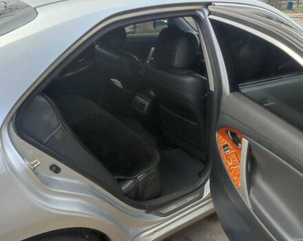 Серый Тойота Камри, объемом двигателя 2.36 л и пробегом 247 тыс. км за 10500 $, фото 5 на Automoto.ua