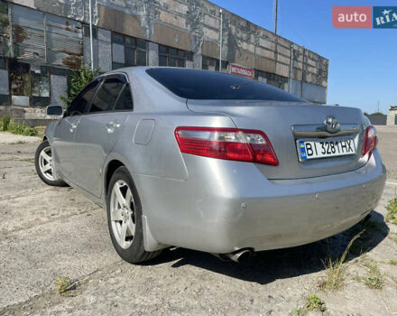 Серый Тойота Камри, объемом двигателя 3.5 л и пробегом 278 тыс. км за 8300 $, фото 6 на Automoto.ua