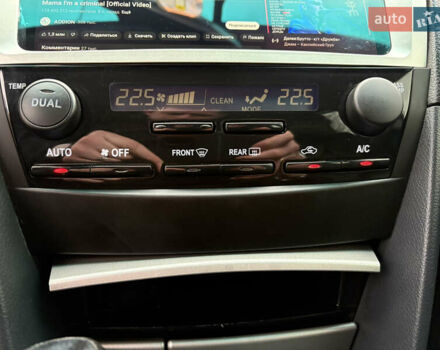 Сірий Тойота Камрі, об'ємом двигуна 3.46 л та пробігом 246 тис. км за 9200 $, фото 17 на Automoto.ua