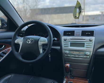 Серый Тойота Камри, объемом двигателя 3.5 л и пробегом 293 тыс. км за 7600 $, фото 25 на Automoto.ua