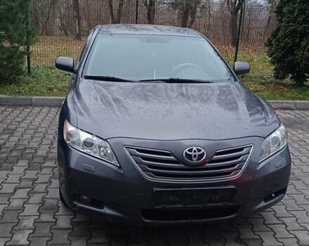 Серый Тойота Камри, объемом двигателя 3.46 л и пробегом 338 тыс. км за 6300 $, фото 5 на Automoto.ua