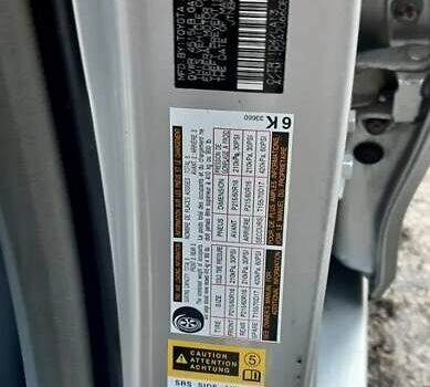 Серый Тойота Камри, объемом двигателя 3.5 л и пробегом 130 тыс. км за 10500 $, фото 12 на Automoto.ua