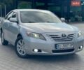 Серый Тойота Камри, объемом двигателя 3.46 л и пробегом 276 тыс. км за 7700 $, фото 1 на Automoto.ua